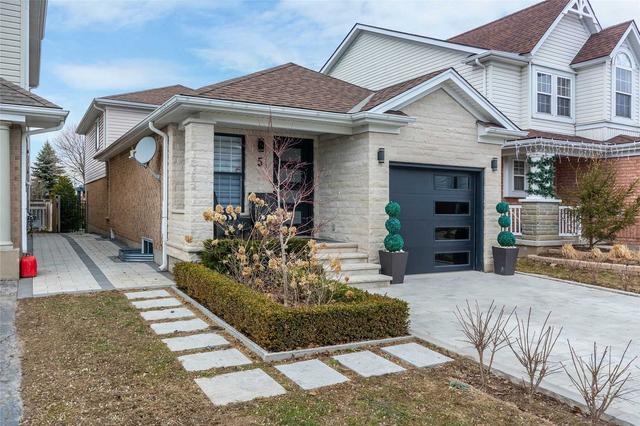 5 Silversmith Crt, House detached with 3 bedrooms, 2 bathrooms and 5 parking in Guelph ON | Image 12