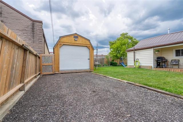 9 Alma Street N, House detached with 2 bedrooms, 1 bathrooms and 2 parking in Haldimand County ON | Image 39