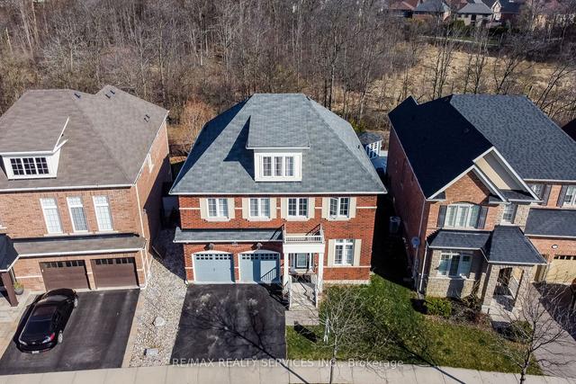 629 Wettlaufer Terr, House detached with 4 bedrooms, 4 bathrooms and 4 parking in Milton ON | Image 35