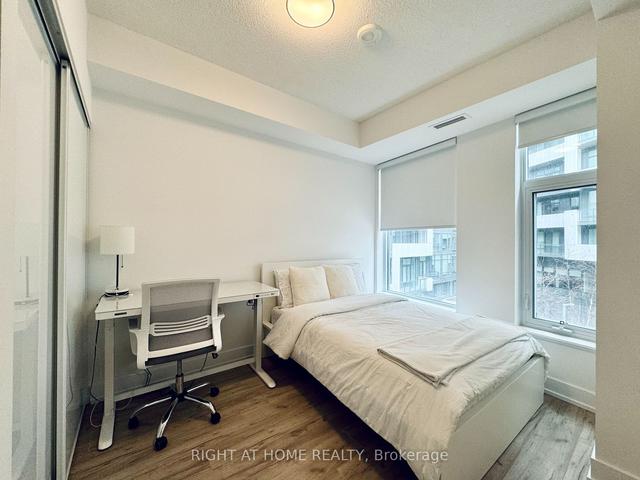 355 - 25 Adra Grado Way, Condo with 2 bedrooms, 2 bathrooms and 0 parking in Toronto ON | Image 4