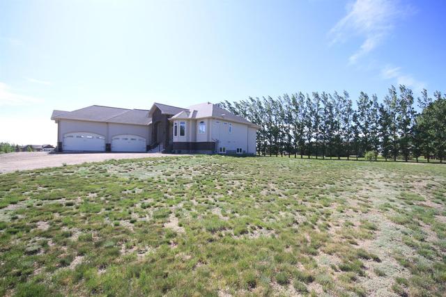 8 Grasslands Road, House detached with 4 bedrooms, 3 bathrooms and 9 parking in Taber MD AB | Image 42