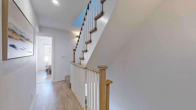 3 - 130 Long Branch Ave, Townhouse with 3 bedrooms, 3 bathrooms and 1 parking in Toronto ON | Image 16