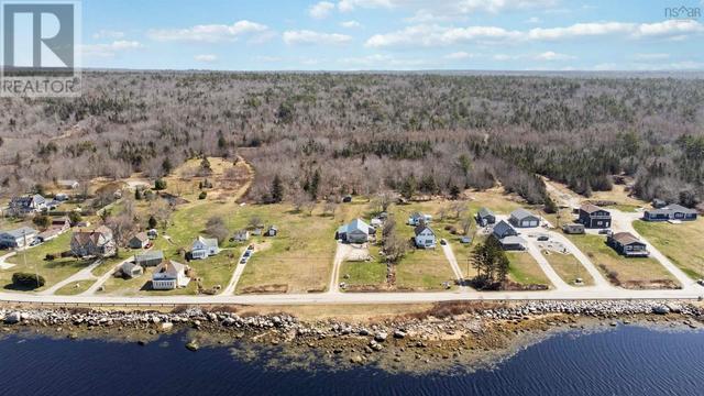 1267 Sandy Point Road, House detached with 3 bedrooms, 1 bathrooms and null parking in Shelburne MD NS | Image 43