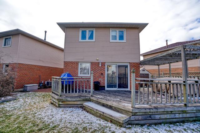 34 Helios Pl, House detached with 3 bedrooms, 2 bathrooms and 3 parking in Brampton ON | Image 25