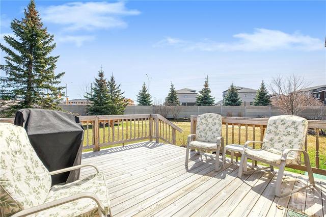 4472 Bittersweet Place, Home with 3 bedrooms, 3 bathrooms and 5 parking in Ottawa ON | Image 27