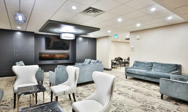 709 - 100 Quebec Ave, Condo with 2 bedrooms, 2 bathrooms and 1 parking in Toronto ON | Image 5