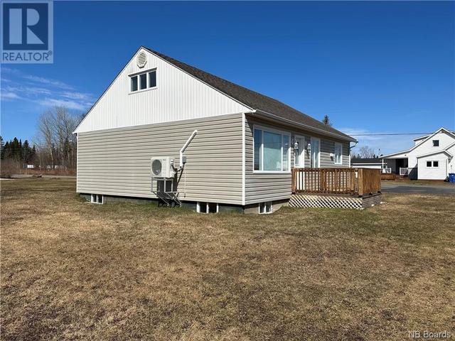 229 Rue Emile, House detached with 3 bedrooms, 1 bathrooms and null parking in Beresford NB | Image 4