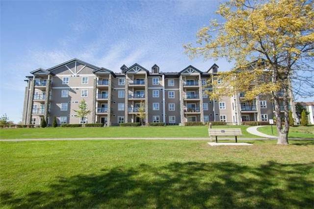 1304 - 330 Prince Charles Dr S, Condo with 1 bedrooms, 1 bathrooms and 1 parking in Welland ON | Image 1