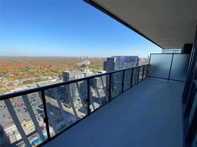 3707 - 95 Mcmahon Dr, Condo with 3 bedrooms, 2 bathrooms and 1 parking in Toronto ON | Image 35