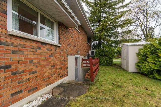 5 Plaza Sq, House detached with 3 bedrooms, 2 bathrooms and 3 parking in Belleville ON | Image 21