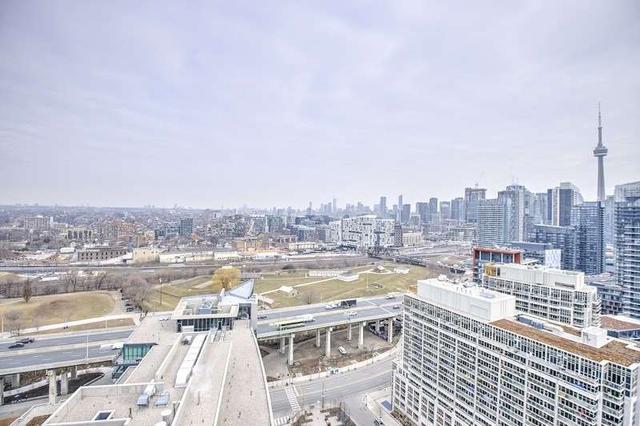 2711 - 215 Fort York Blvd, Condo with 2 bedrooms, 1 bathrooms and 1 parking in Toronto ON | Image 13