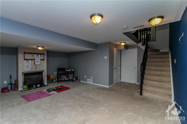 829 Percifor Way, Townhouse with 3 bedrooms, 3 bathrooms and 3 parking in Ottawa ON | Image 16
