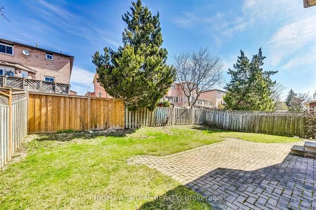 6065 St Ives Way, House detached with 4 bedrooms, 4 bathrooms and 6 parking in Mississauga ON | Image 32