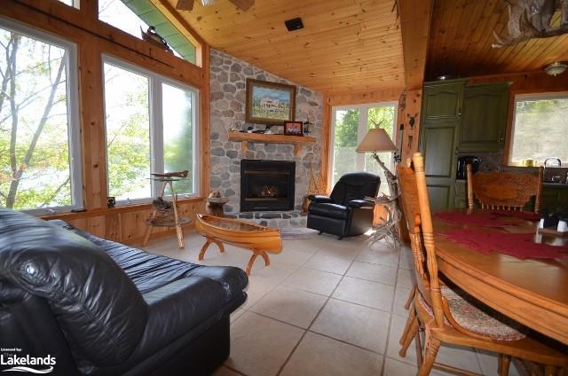 10365 Rabbit Lake, House detached with 4 bedrooms, 1 bathrooms and null parking in Temagami ON | Image 2