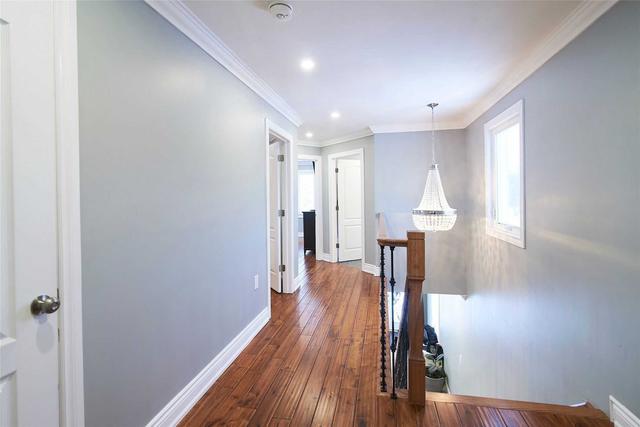 18382 Keele St, House detached with 3 bedrooms, 4 bathrooms and 12 parking in King ON | Image 17