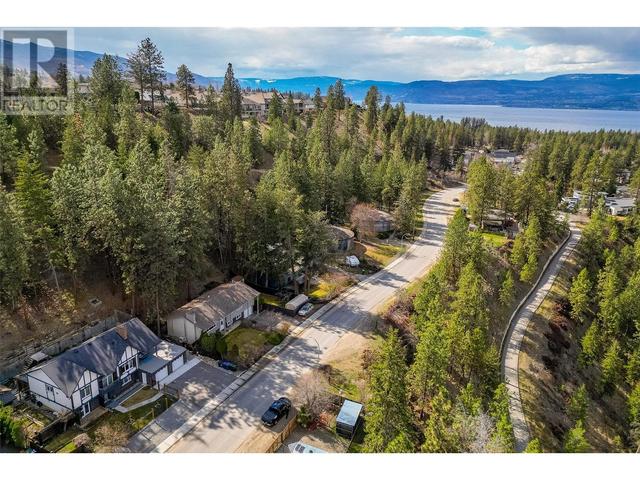 815 Steele Road, House detached with 5 bedrooms, 2 bathrooms and 6 parking in Kelowna BC | Image 55