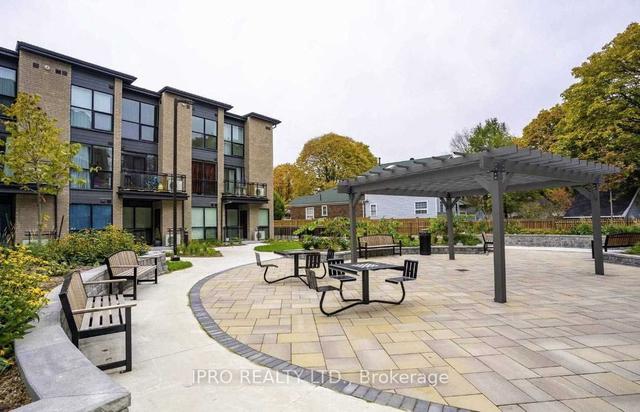 102 - 1 Falaise Rd, Condo with 1 bedrooms, 1 bathrooms and 0 parking in Toronto ON | Image 10