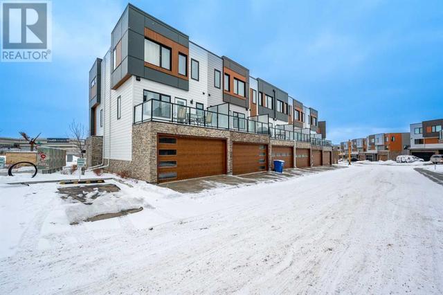 1861 Na'a Drive Sw, House attached with 3 bedrooms, 2 bathrooms and 2 parking in Calgary AB | Image 3