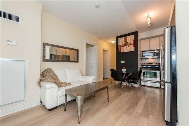 2401 - 16 Brookers Lane, Condo with 1 bedrooms, 1 bathrooms and 1 parking in Toronto ON | Image 6
