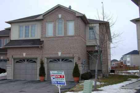 06 - 1285 Bristol Rd W, Townhouse with 3 bedrooms, 3 bathrooms and 0 parking in Mississauga ON | Image 1