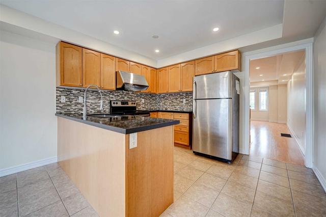 9976 Mccowan Rd, House attached with 3 bedrooms, 3 bathrooms and 2 parking in Markham ON | Image 13