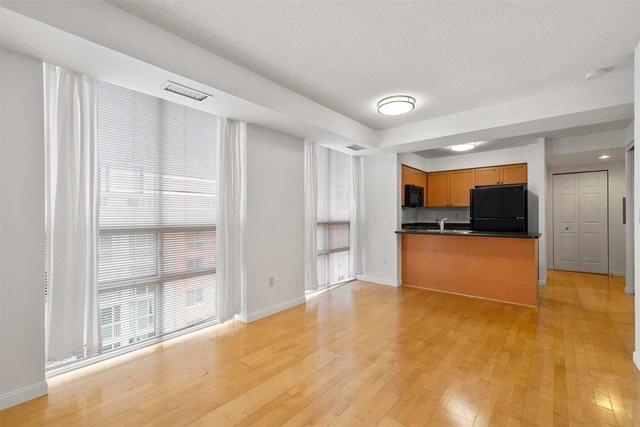 1007 - 311 Richmond St E, Condo with 1 bedrooms, 1 bathrooms and 0 parking in Toronto ON | Image 7