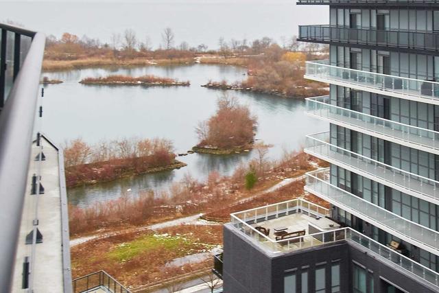 1202 - 39 Annie Craig Dr, Condo with 1 bedrooms, 1 bathrooms and 1 parking in Toronto ON | Image 7