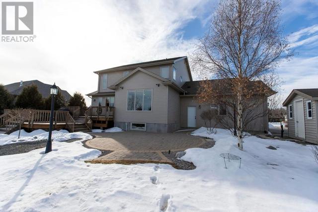 2124 Mahogany Way, House detached with 4 bedrooms, 3 bathrooms and null parking in Thunder Bay ON | Image 40