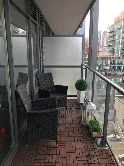 1004 - 105 George St, Condo with 2 bedrooms, 2 bathrooms and 1 parking in Toronto ON | Image 8
