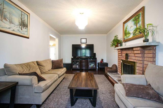 26 Worth Ave, House detached with 4 bedrooms, 4 bathrooms and 4 parking in Brampton ON | Image 6