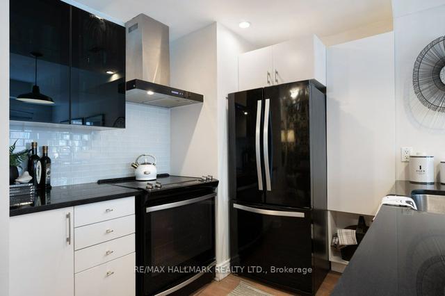 th36 - 11 Niagara St, Townhouse with 2 bedrooms, 1 bathrooms and 1 parking in Toronto ON | Image 8
