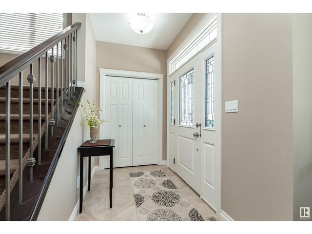 9417 101 St Nw, House detached with 4 bedrooms, 3 bathrooms and null parking in Edmonton AB | Image 4
