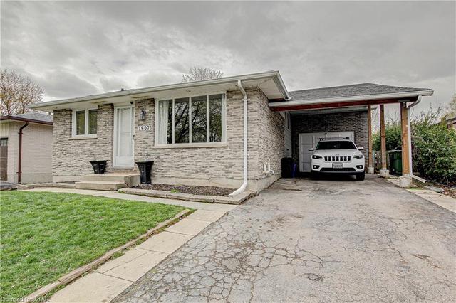 1607 Aldersbrook Road, House detached with 4 bedrooms, 2 bathrooms and null parking in London ON | Image 2