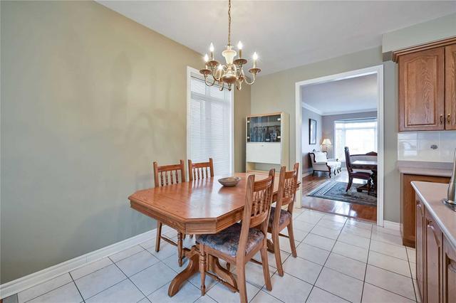 18 Alba Ave, House detached with 2 bedrooms, 3 bathrooms and 4 parking in Vaughan ON | Image 6
