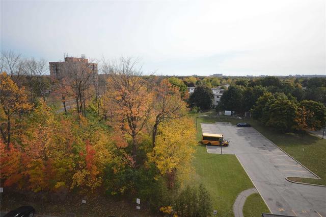 713 - 10 Tapscott Rd, Condo with 1 bedrooms, 1 bathrooms and 1 parking in Toronto ON | Image 11
