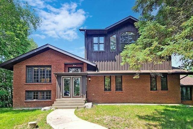236 Summit Dr, House detached with 5 bedrooms, 4 bathrooms and 12 parking in Scugog ON | Card Image