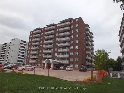 103 - 851 Queenston Rd, Condo with 2 bedrooms, 2 bathrooms and 1 parking in Hamilton ON | Card Image