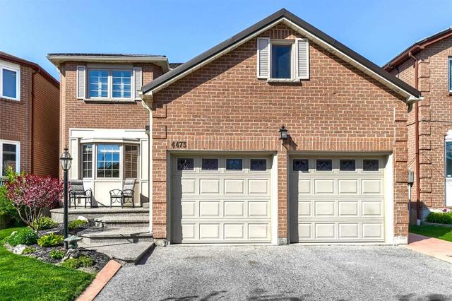 4473 Hearthside Dr, House detached with 4 bedrooms, 4 bathrooms and 6 parking in Mississauga ON | Image 1