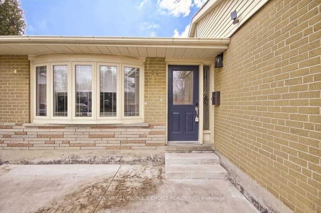 34 Cumbrian Crt S, House detached with 3 bedrooms, 3 bathrooms and 4 parking in Brampton ON | Image 36
