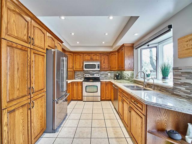 936 Alanbury Cres, House detached with 4 bedrooms, 4 bathrooms and 6 parking in Pickering ON | Image 20