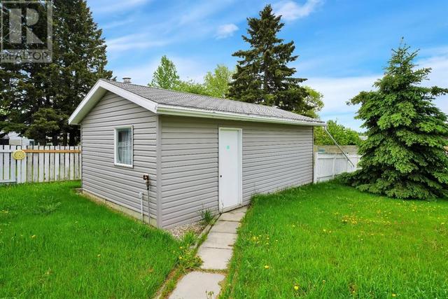 5707 53 Avenue, House detached with 3 bedrooms, 2 bathrooms and 2 parking in Rocky Mountain House AB | Image 29
