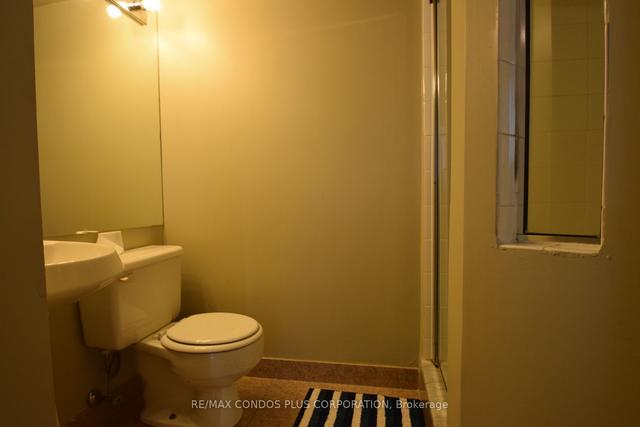 2403 - 24 Wellesley St W, Condo with 2 bedrooms, 2 bathrooms and 1 parking in Toronto ON | Image 5