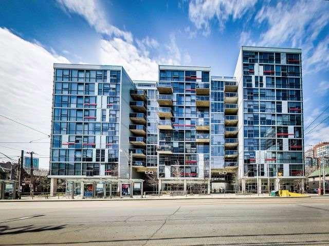1002 - 60 Bathurst St, Condo with 1 bedrooms, 1 bathrooms and 1 parking in Toronto ON | Image 1