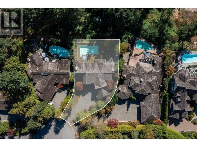 4638 Decourcy Court, House detached with 5 bedrooms, 5 bathrooms and null parking in West Vancouver BC | Image 33