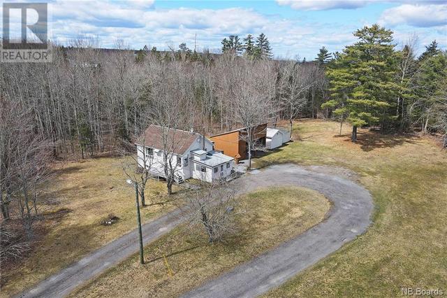 6769 - 101 Route, House detached with 3 bedrooms, 1 bathrooms and null parking in Petersville NB | Image 42