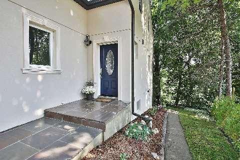 65 Tilden Cres, House detached with 3 bedrooms, 3 bathrooms and 2 parking in Toronto ON | Image 2