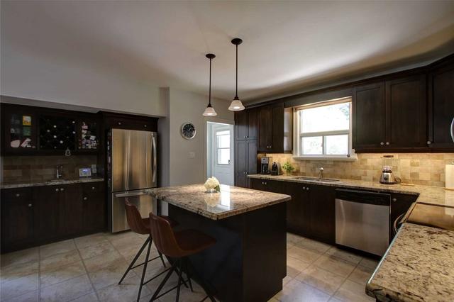1359 Kenmuir Ave, House detached with 2 bedrooms, 2 bathrooms and 3 parking in Mississauga ON | Image 18