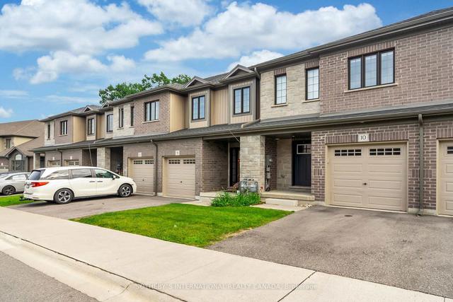10 - 135 Hardcastle Dr, House attached with 3 bedrooms, 3 bathrooms and 2 parking in Cambridge ON | Image 12