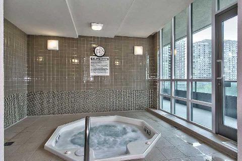 1903 - 208 Enfield Pl, Condo with 2 bedrooms, 2 bathrooms and 1 parking in Mississauga ON | Image 16
