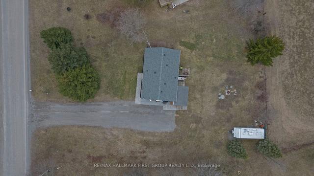 303 Yelverton Rd, House detached with 2 bedrooms, 2 bathrooms and 6 parking in Kawartha Lakes ON | Image 17